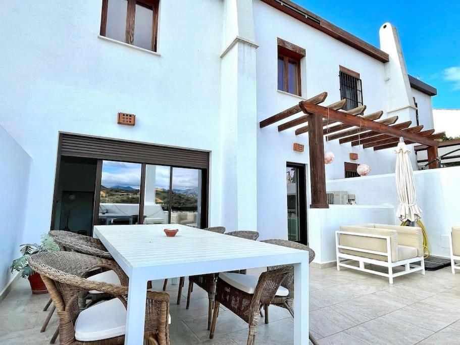 Ferienhaus Navigolf La Cala De Mijas, Scandinavian Style 3 Bed Townhouse By Solrentspain.